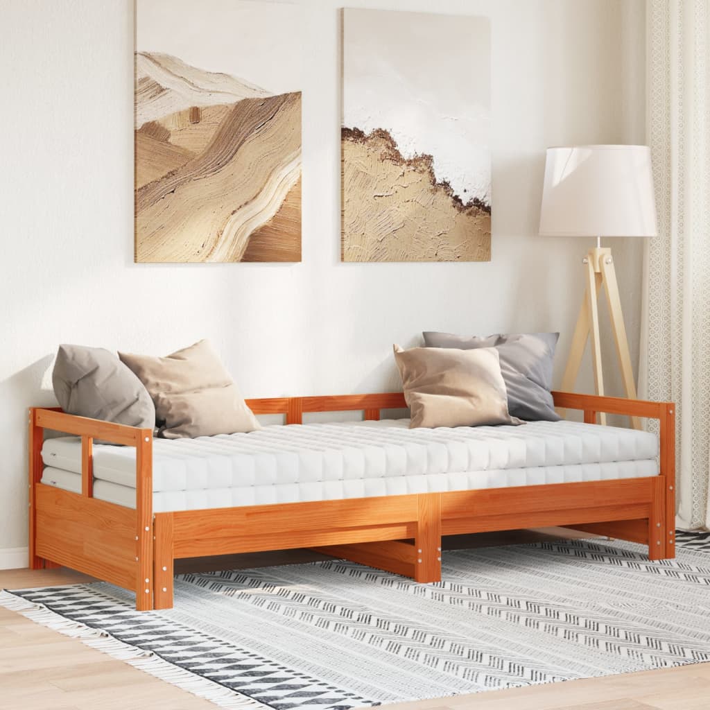 Daybed with Trundle and Mattresses Wax Brown 80x200 cm Solid Wood Pine